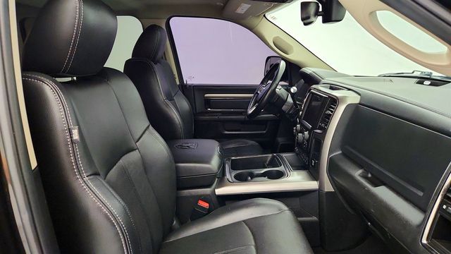 2018 Ram 2500 Laramie 4x4 Crew Cab 6'4'' Box w/ Turbo Diesel, Sport Appearance - 23024717 - 24
