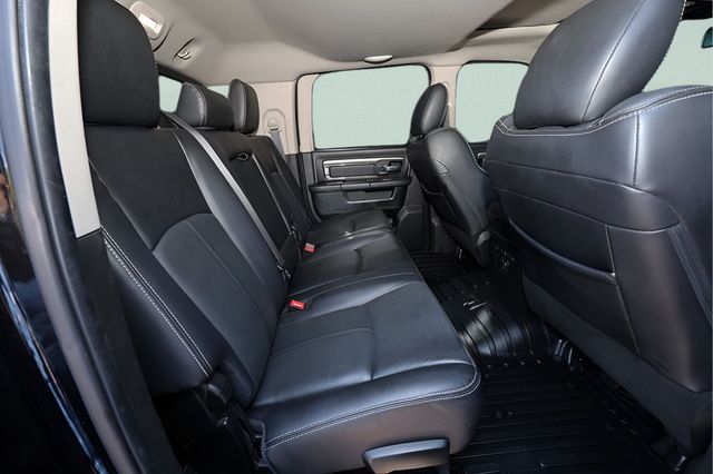 2018 RAM 2500 Laramie 4x4 Mega Cab 6'4" Box - 23061243 - 16