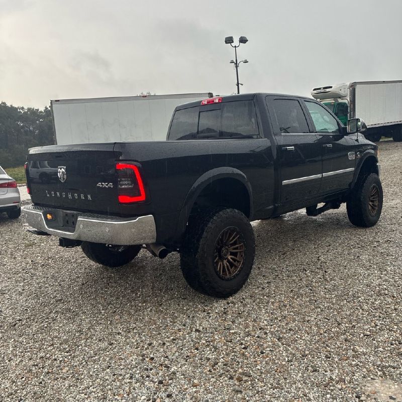 2018 Ram 2500 Longhorn 4x4 Crew Cab 6'4" Box - 23089353 - 9