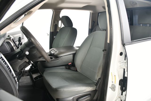 2018 Ram 2500 SLT 4x4 Crew Cab 6'4" Box - 22899197 - 33