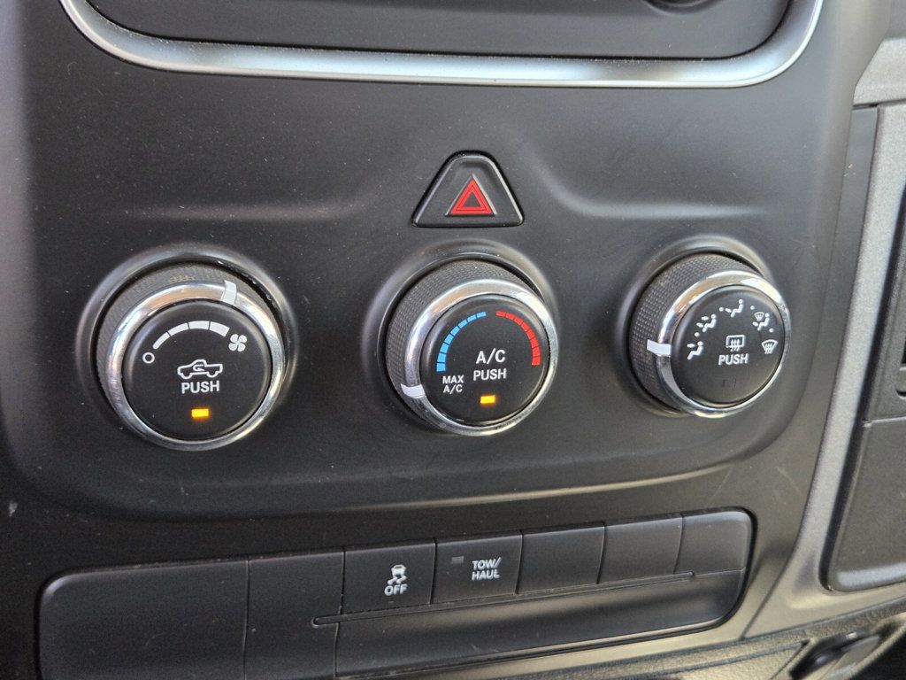 2018 Ram 2500 Tradesman 4x2 Reg Cab 8' Box - 22817418 - 17