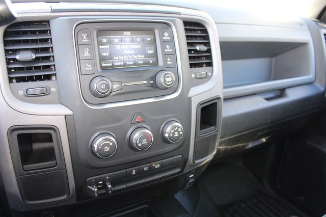 2018 Ram 2500 Tradesman 4x4 Crew Cab 6'4" Box - 22991193 - 16