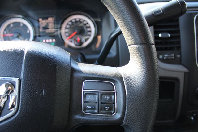 2018 Ram 2500 Tradesman 4x4 Crew Cab 6'4" Box - 22991193 - 31