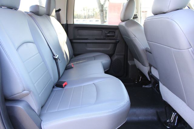 2018 Ram 2500 Tradesman 4x4 Crew Cab 6'4" Box - 22991193 - 35