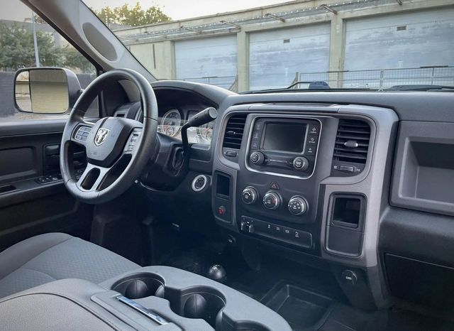 2018 Ram 2500 Tradesman 4x4 Crew Cab 6'4" Box - 22938510 - 8