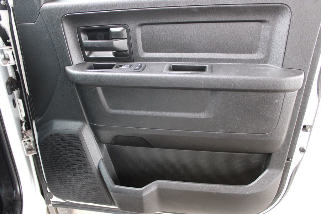 2018 Ram 2500 Tradesman 4x4 Crew Cab 8' Box - 23040271 - 14