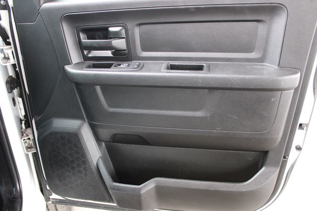 2018 Ram 2500 Tradesman 4x4 Crew Cab 8' Box - 23040271 - 14