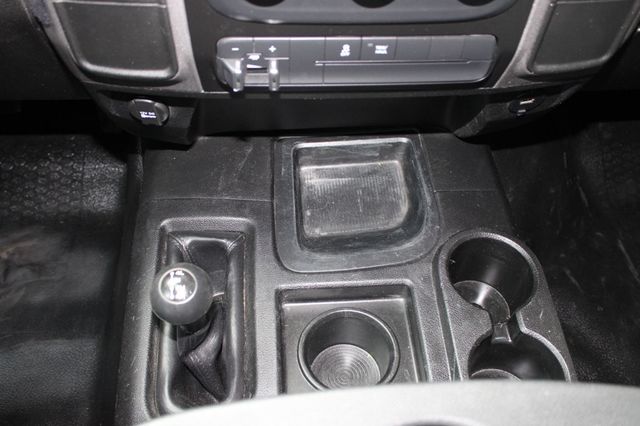 2018 Ram 2500 Tradesman 4x4 Crew Cab 8' Box - 23040271 - 18