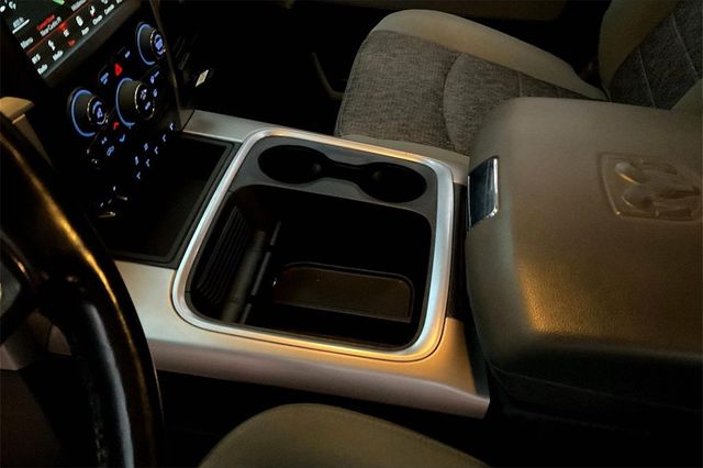 2018 Ram 3500 Big Horn - 22921774 - 29