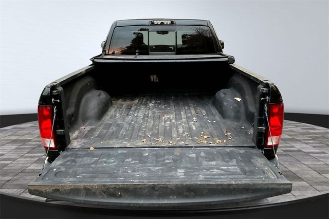 2018 Ram 3500 Big Horn - 22921774 - 32