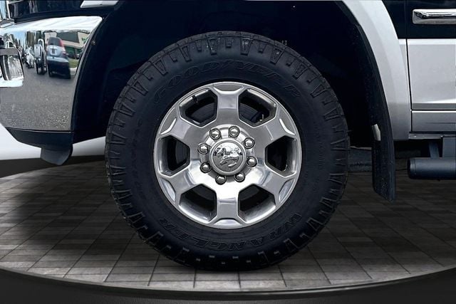 2018 Ram 3500 Big Horn Crew Cab 4x4 6'4" Box - 22992859 - 36