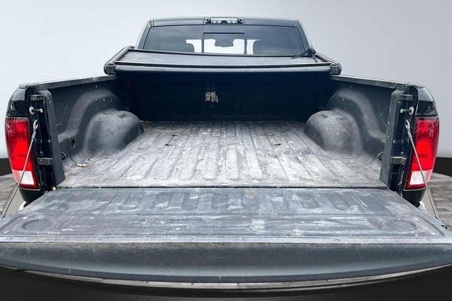 2018 Ram 3500 Big Horn Crew Cab 4x4 6'4" Box - 22992859 - 38
