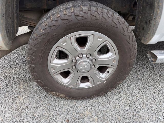 2018 Ram 3500 Laramie - 23084984 - 8