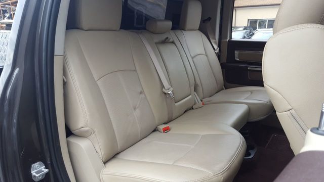 2018 Ram 3500 Laramie 4x4 Crew Cab 8' Box - 18749492 - 10