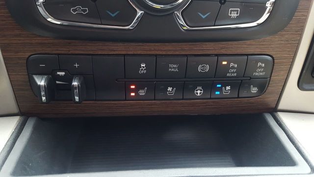 2018 Ram 3500 Laramie 4x4 Crew Cab 8' Box - 18749492 - 21