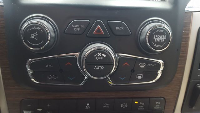 2018 Ram 3500 Laramie 4x4 Crew Cab 8' Box - 18749492 - 22