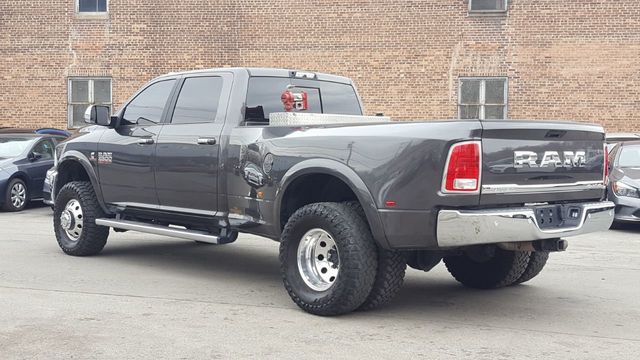2018 Ram 3500 Laramie 4x4 Crew Cab 8' Box - 18749492 - 5