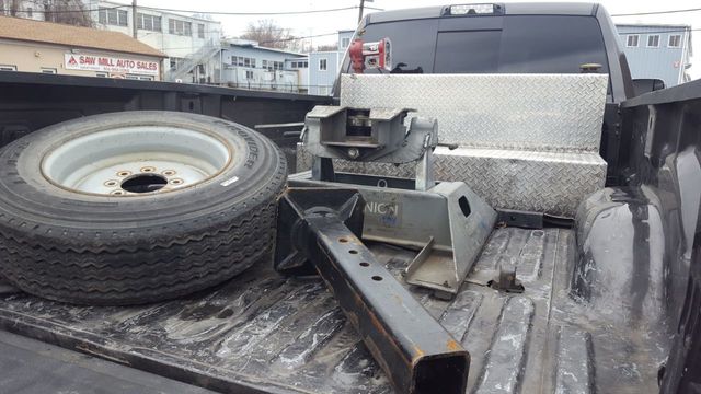 2018 Ram 3500 Laramie 4x4 Crew Cab 8' Box - 18749492 - 6