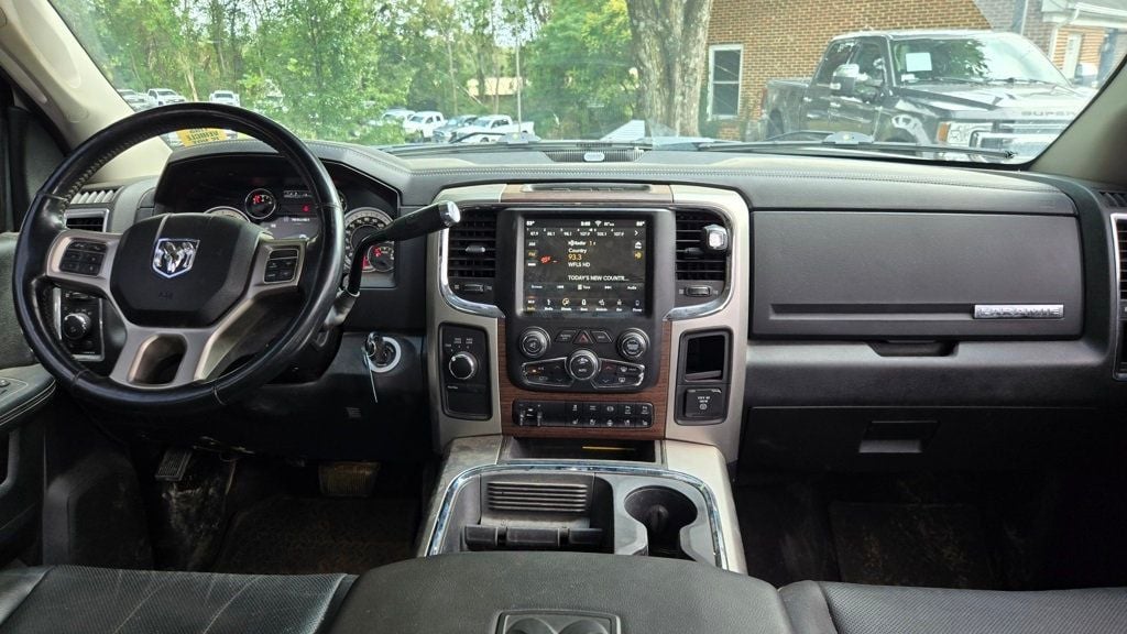 2018 Ram 3500 Laramie photo 16
