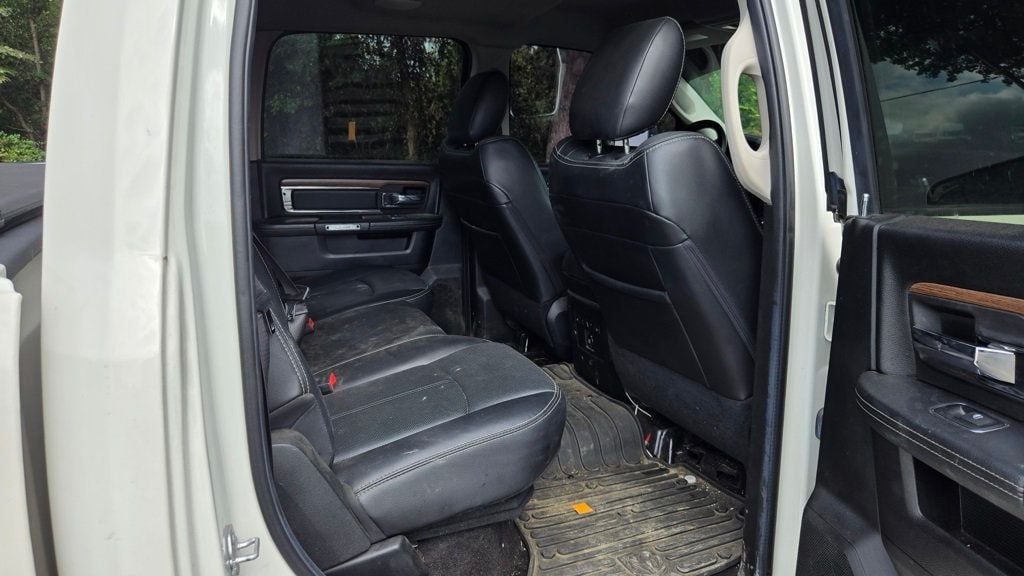 2018 Ram 3500 Laramie photo 18