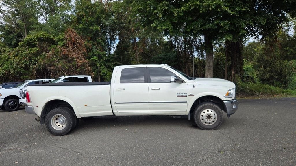 2018 Ram 3500 Laramie photo 2