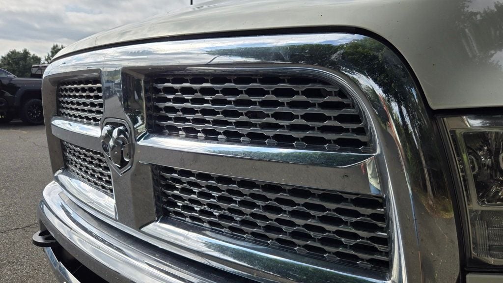 2018 Ram 3500 Laramie photo 8