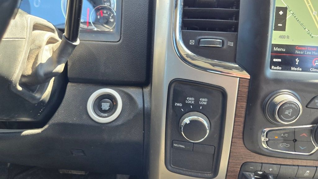 2018 Ram 3500 Laramie photo 18