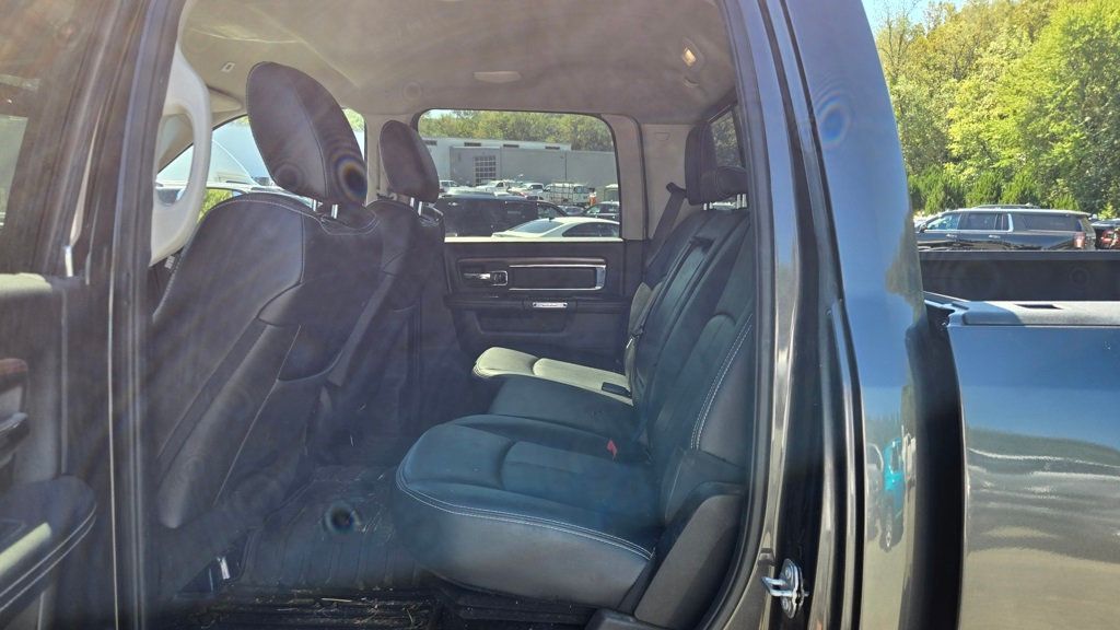 2018 Ram 3500 Laramie photo 23