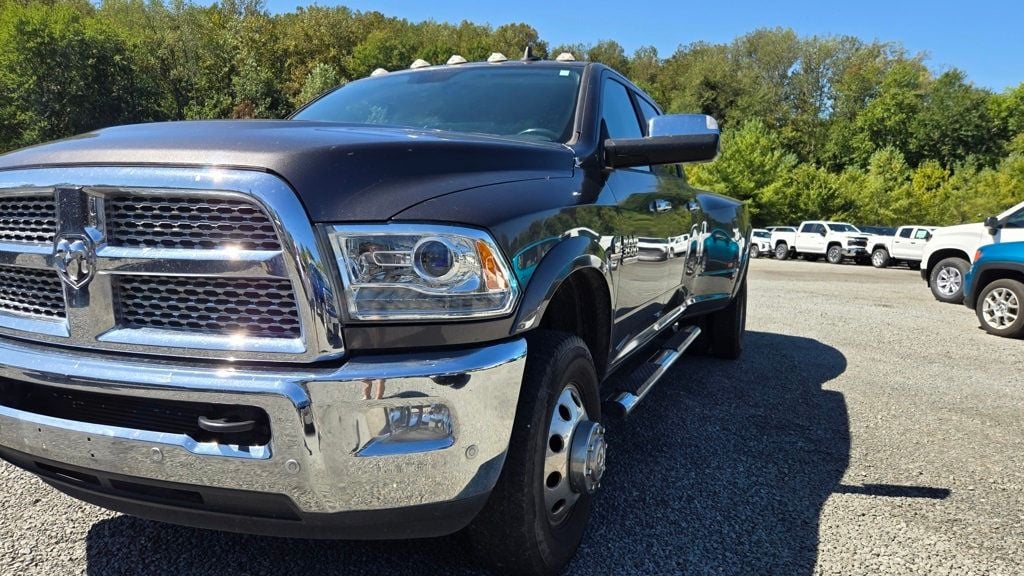 2018 Ram 3500 Laramie photo 2