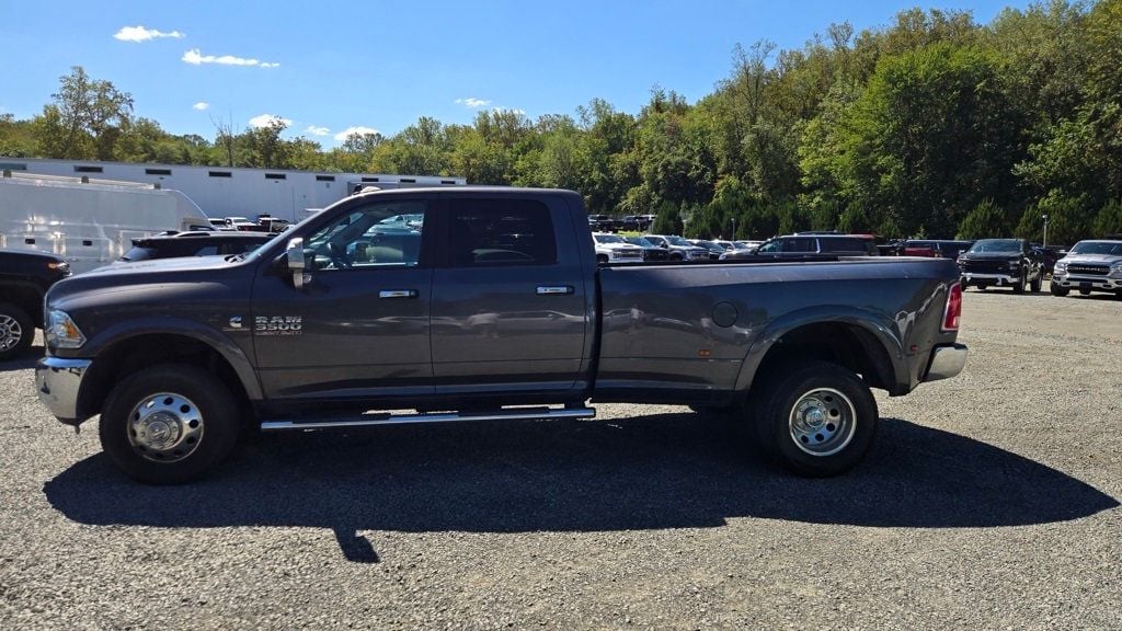2018 Ram 3500 Laramie photo 3