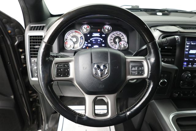 2018 Ram 3500 Limited 4x4 Crew Cab 6'4'' Box w/ HO Cummins & Air Suspension - 23098474 - 10