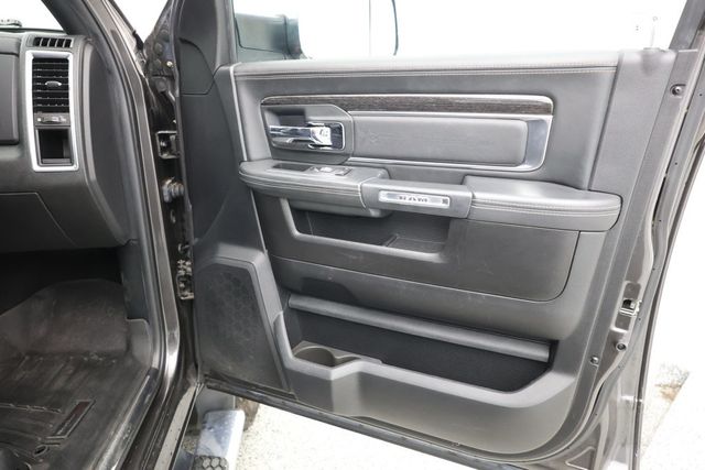 2018 Ram 3500 Limited 4x4 Crew Cab 6'4'' Box w/ HO Cummins & Air Suspension - 23098474 - 24