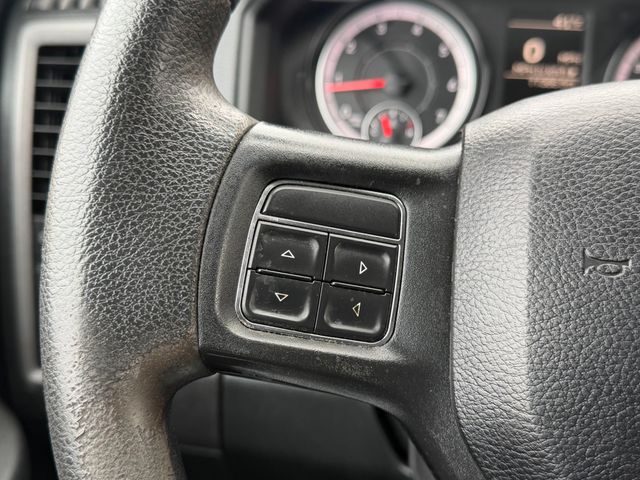 2018 Ram 3500 Tradesman 4x4 Crew Cab 6'4" Box - 22991481 - 27