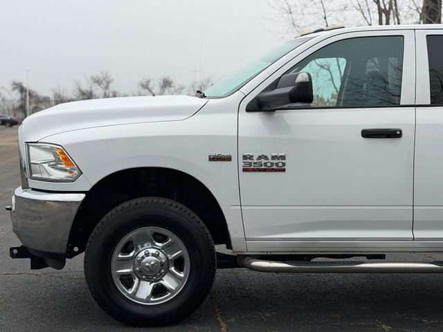 2018 Ram 3500 Tradesman 4x4 Crew Cab 6'4" Box - 22991481 - 7