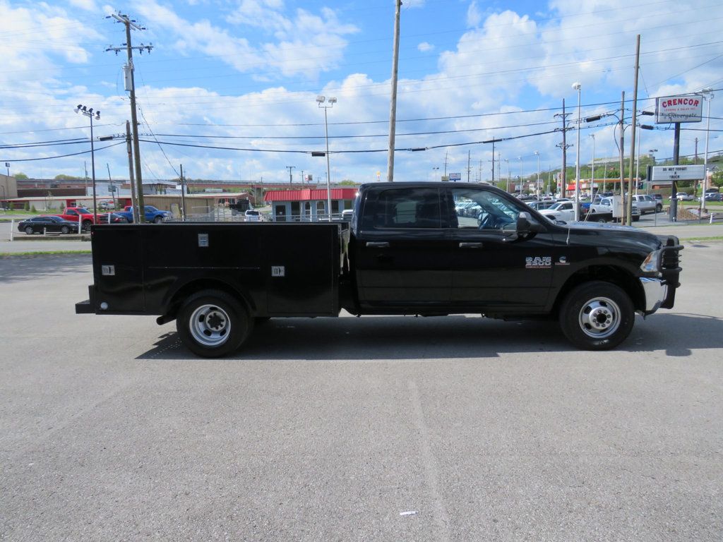 2018 Ram 3500 Chassis Cab Custom service bed - 22395263 - 4