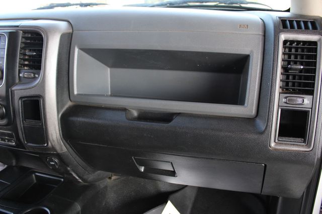 2018 Ram 3500 Chassis Cab Flat Bed - 23071854 - 13