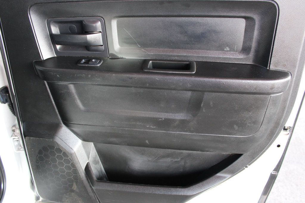 2018 Ram 3500 Chassis Cab Flat Bed - 23071854 - 14