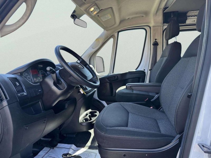 2018 Ram ProMaster Cargo Van 1500 Low Roof 136" WB - 22997392 - 9