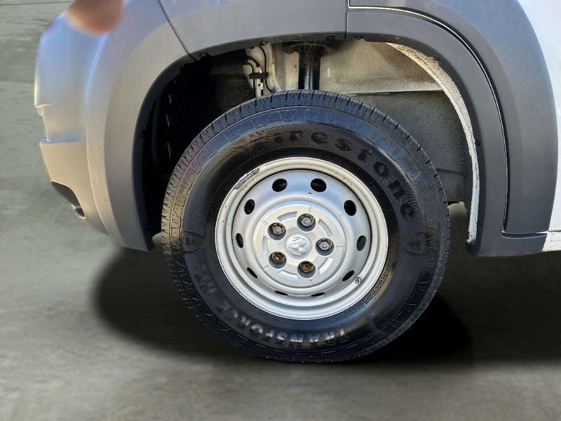 2018 Ram ProMaster Cargo Van 1500 Low Roof 136" WB - 22997392 - 36