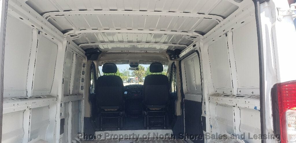 2018 Ram ProMaster Cargo Van 1500 Low Roof 136" WB - 22825582 - 19