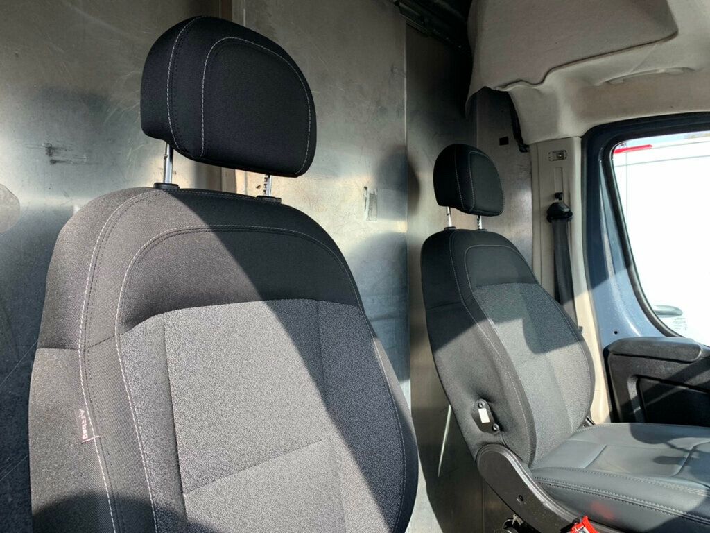 2018 Ram ProMaster Cargo Van 2500 High Roof 136" WB - 22977816 - 29