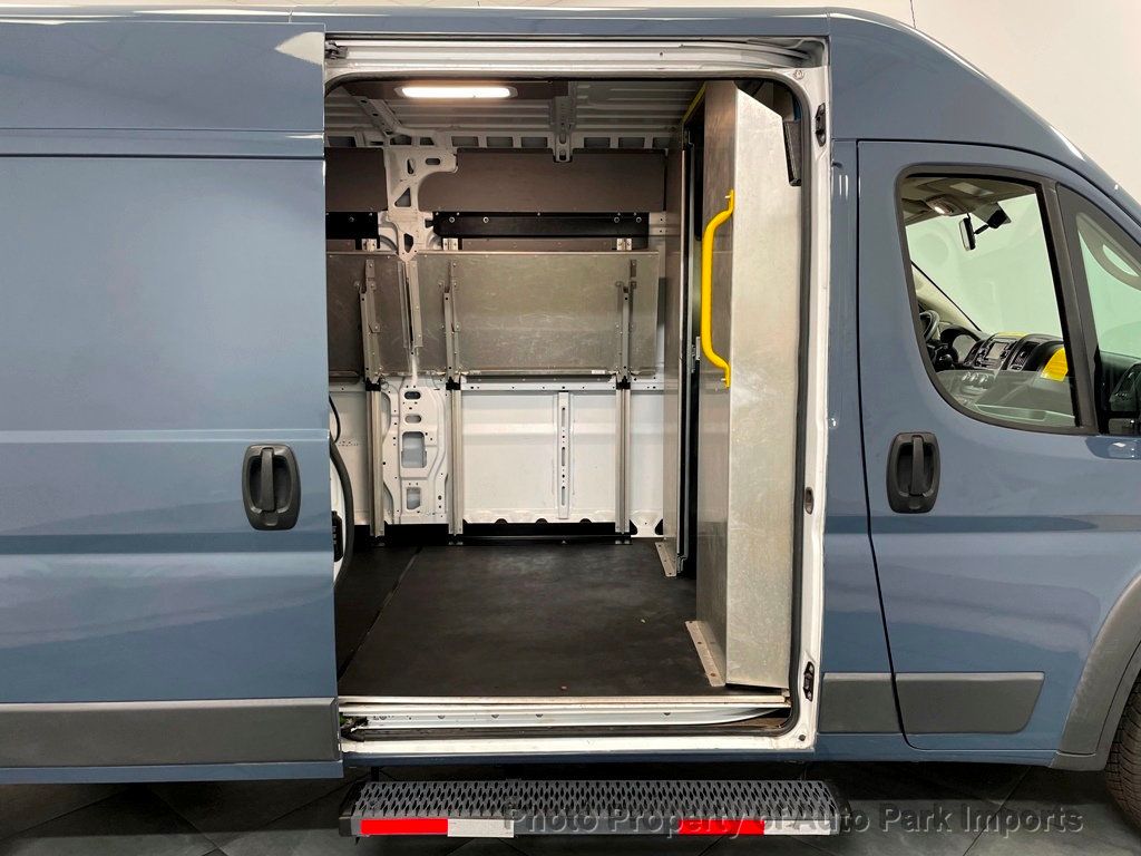 2018 Ram ProMaster Cargo Van 2500 High Roof 159" WB - 21847961 - 17