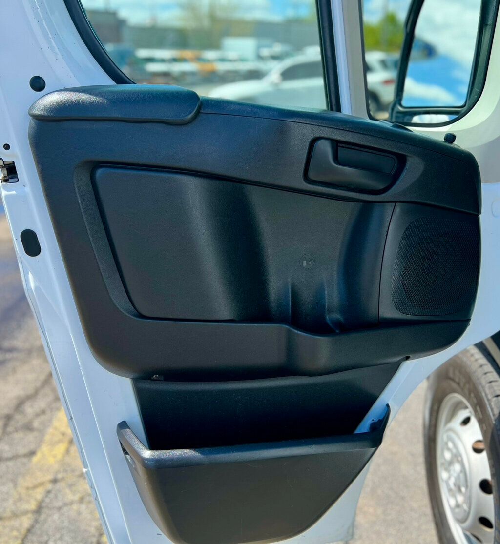 2018 Ram ProMaster Cargo Van 2500 High Roof 159" WB - 22891040 - 11