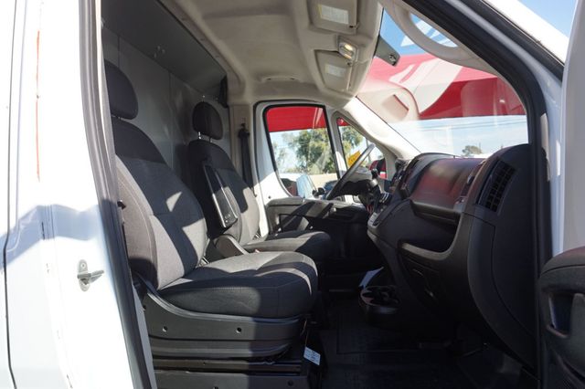 2018 Ram ProMaster Cargo Van 2500 HIGH ROOF, CLOTH SEATS, CARGO RACKS - 22982137 - 21