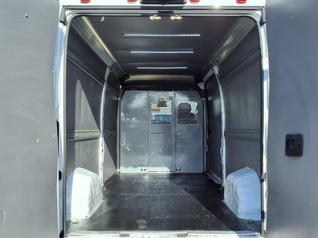 2018 Ram ProMaster Cargo Van 3500 High Roof 159" WB - 23081961 - 16