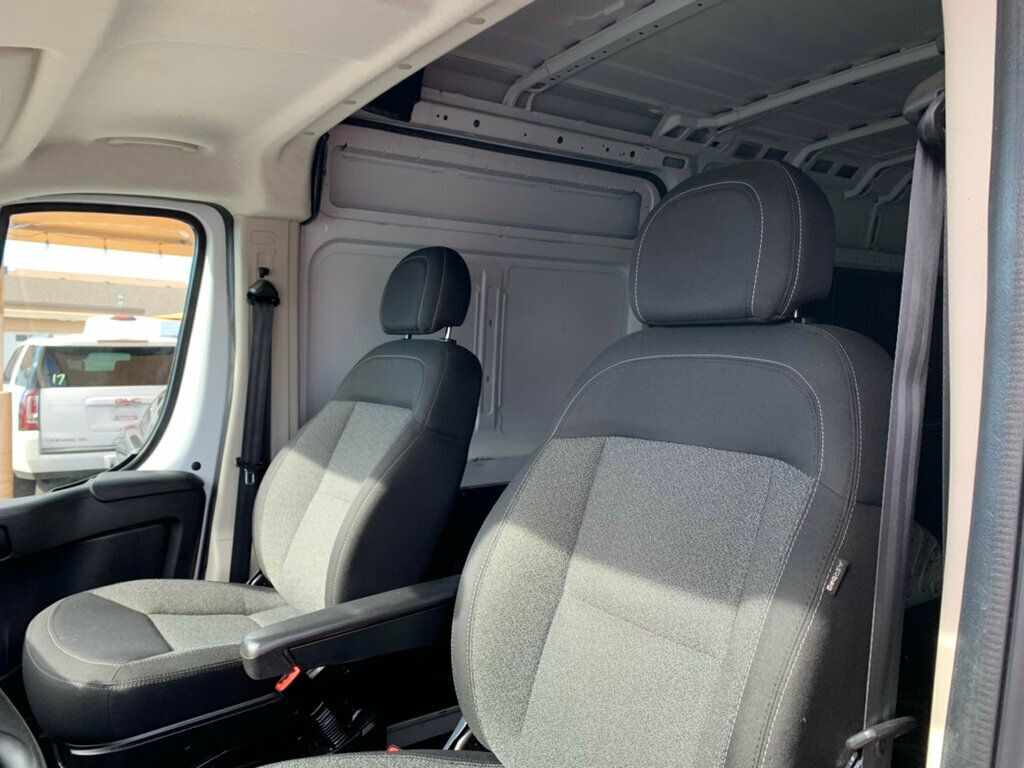 2018 Ram ProMaster Cargo Van 3500 High Roof 159" WB EXT 1-Owner Low Miles - 22952118 - 33