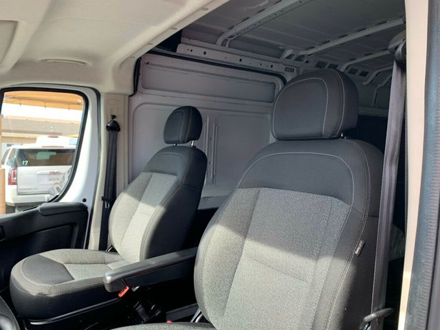 2018 Ram ProMaster Cargo Van 3500 High Roof 159" WB EXT 1-Owner Low Miles - 22952118 - 33