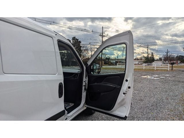 2018 RAM Promaster City Tradesman photo 11