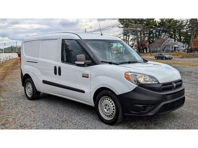 2018 RAM Promaster City Tradesman photo 3