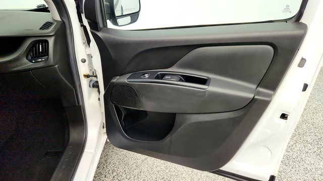2018 Ram ProMaster City Cargo Van Tradesman SLT Van w/ ParkSense & Commercial Shelving - 23027419 - 28